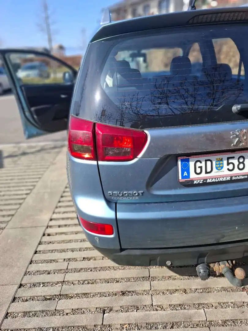 Peugeot 4007 4007 2,2 HDi 160 FAP Comfort Comfort Blau - 2