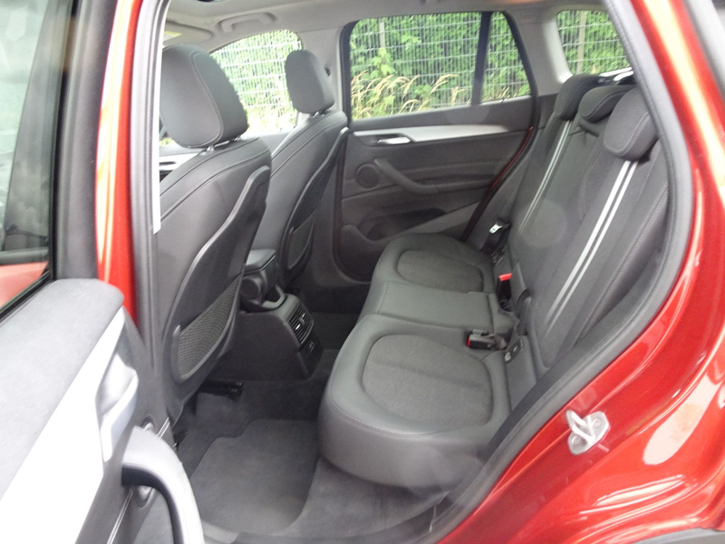BMW X1 sDrive 20 d Advantage — photo 14