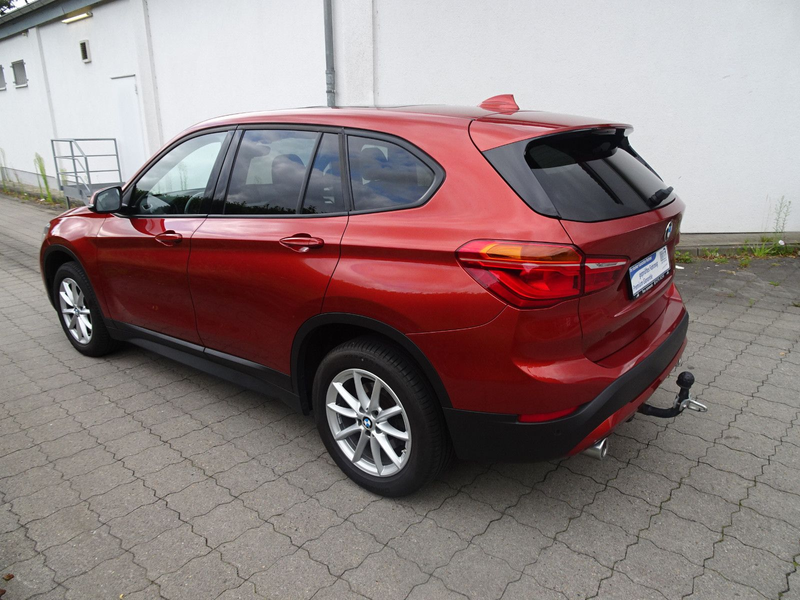 BMW X1 sDrive 20 d Advantage — photo 2