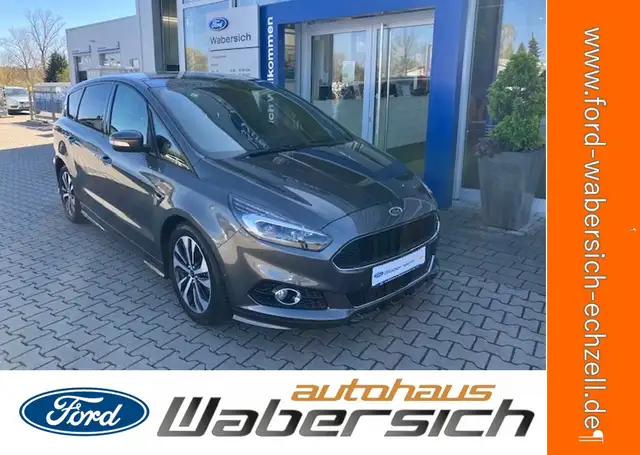 Ford S-Max ST-Line