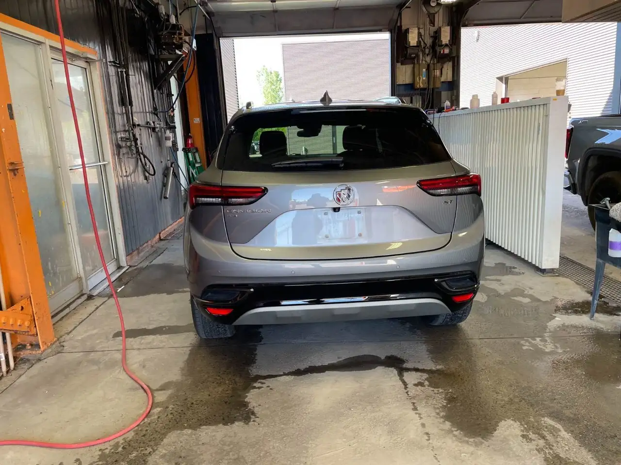 Buick Envision снимка Buick Envision