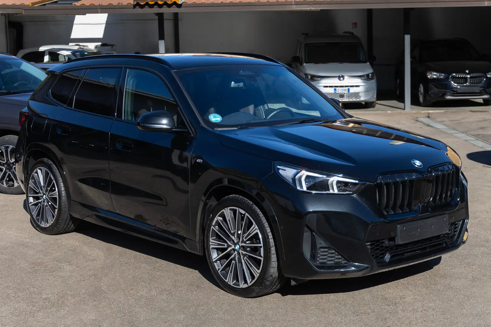 BMW X1 X1 xdrive23d mhev 48V MSport auto Zwart - 2