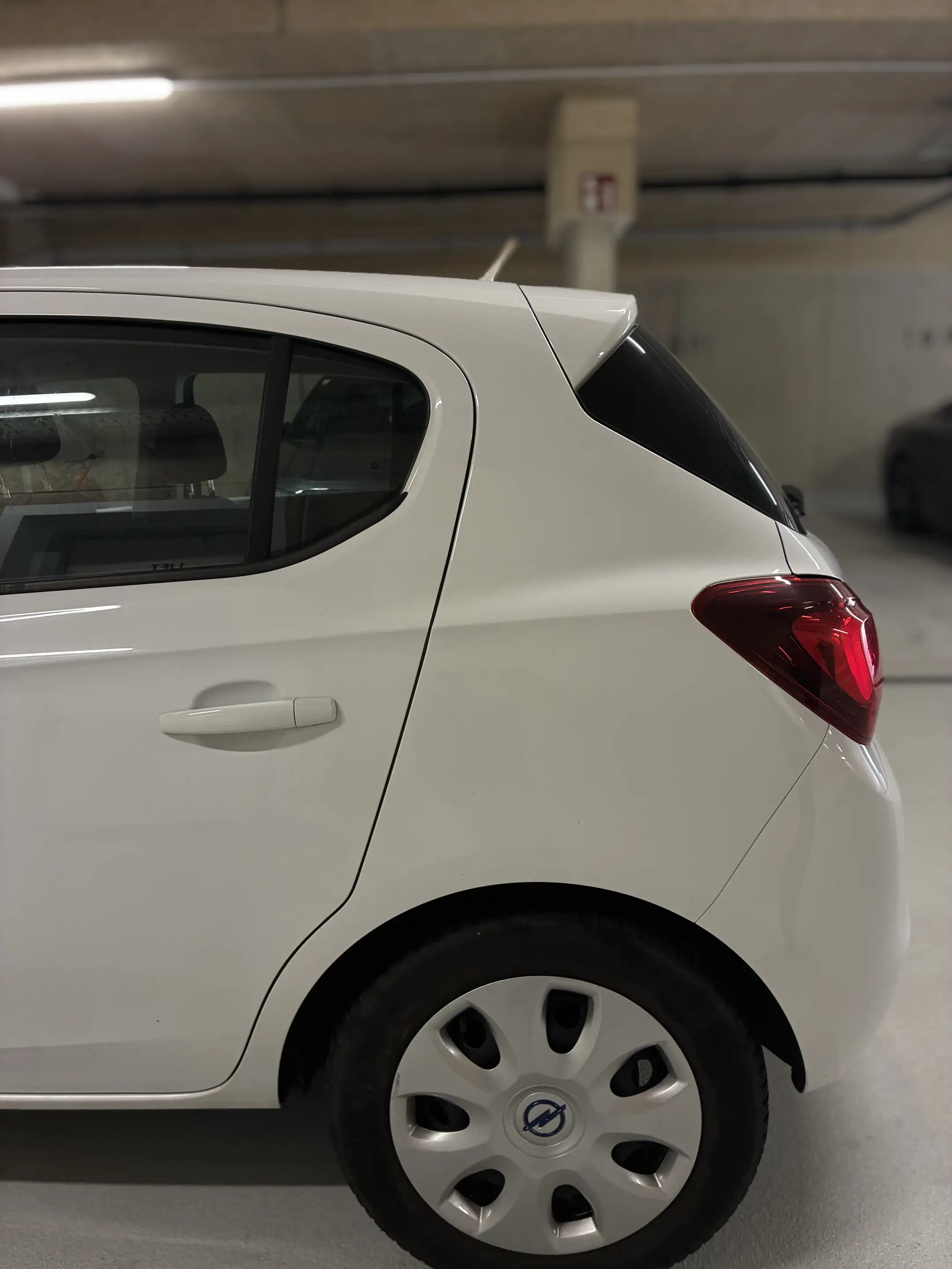 Opel Corsa-e Corsa 1,4 Ecotec Edition Aut. — photo 7