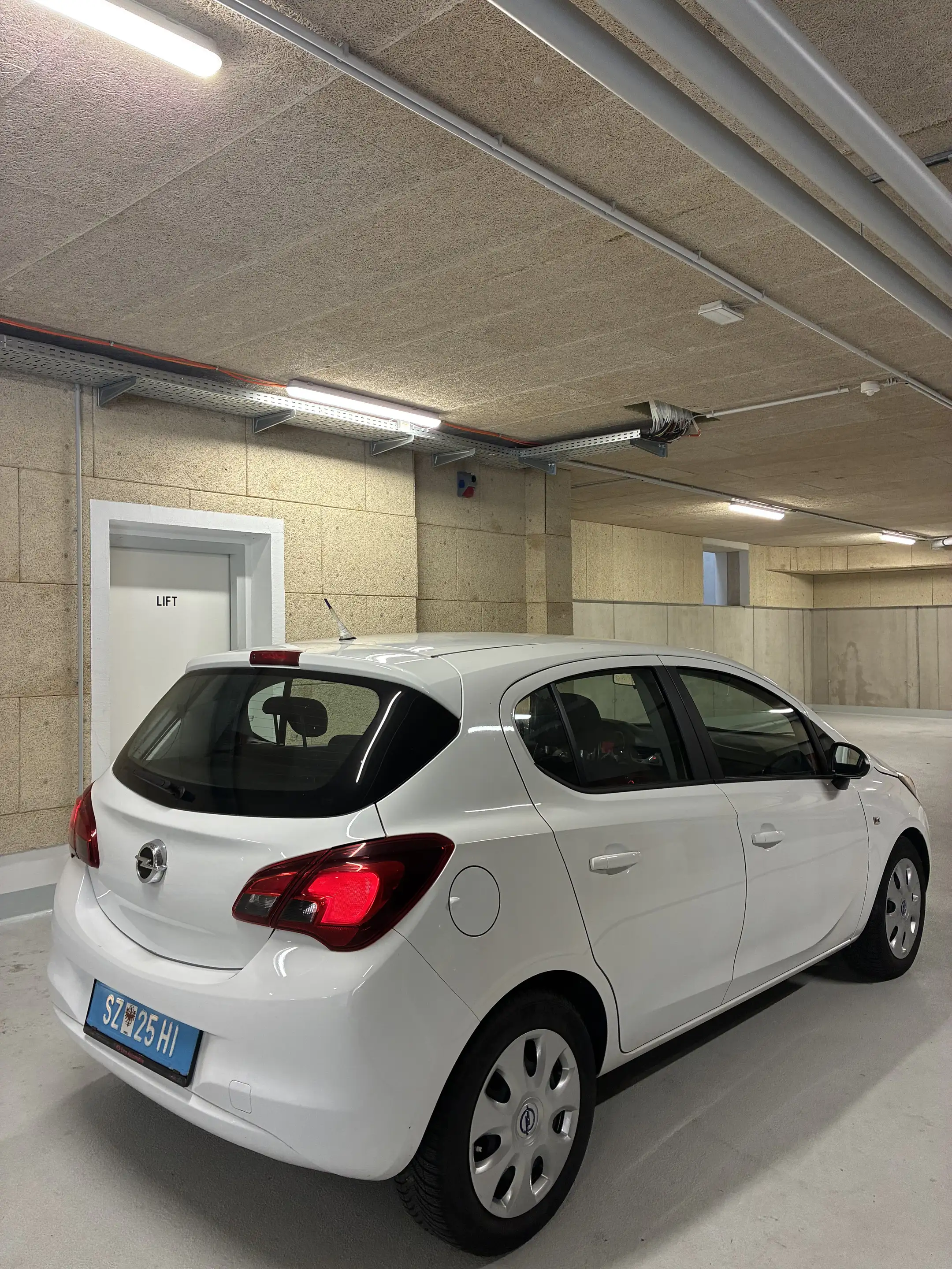 Opel Corsa-e Corsa 1,4 Ecotec Edition Aut. — photo 6