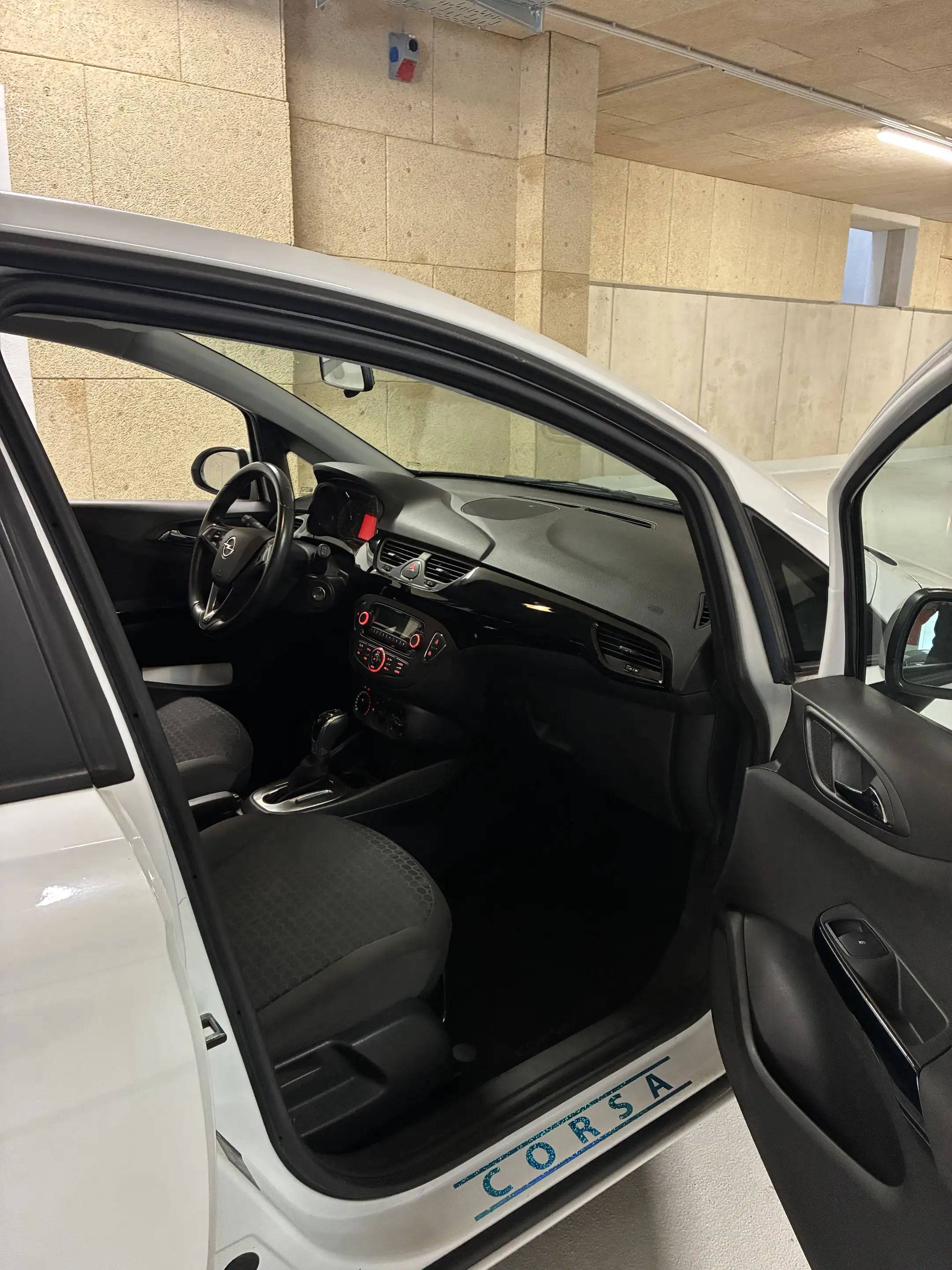Opel Corsa-e Corsa 1,4 Ecotec Edition Aut. — photo 8