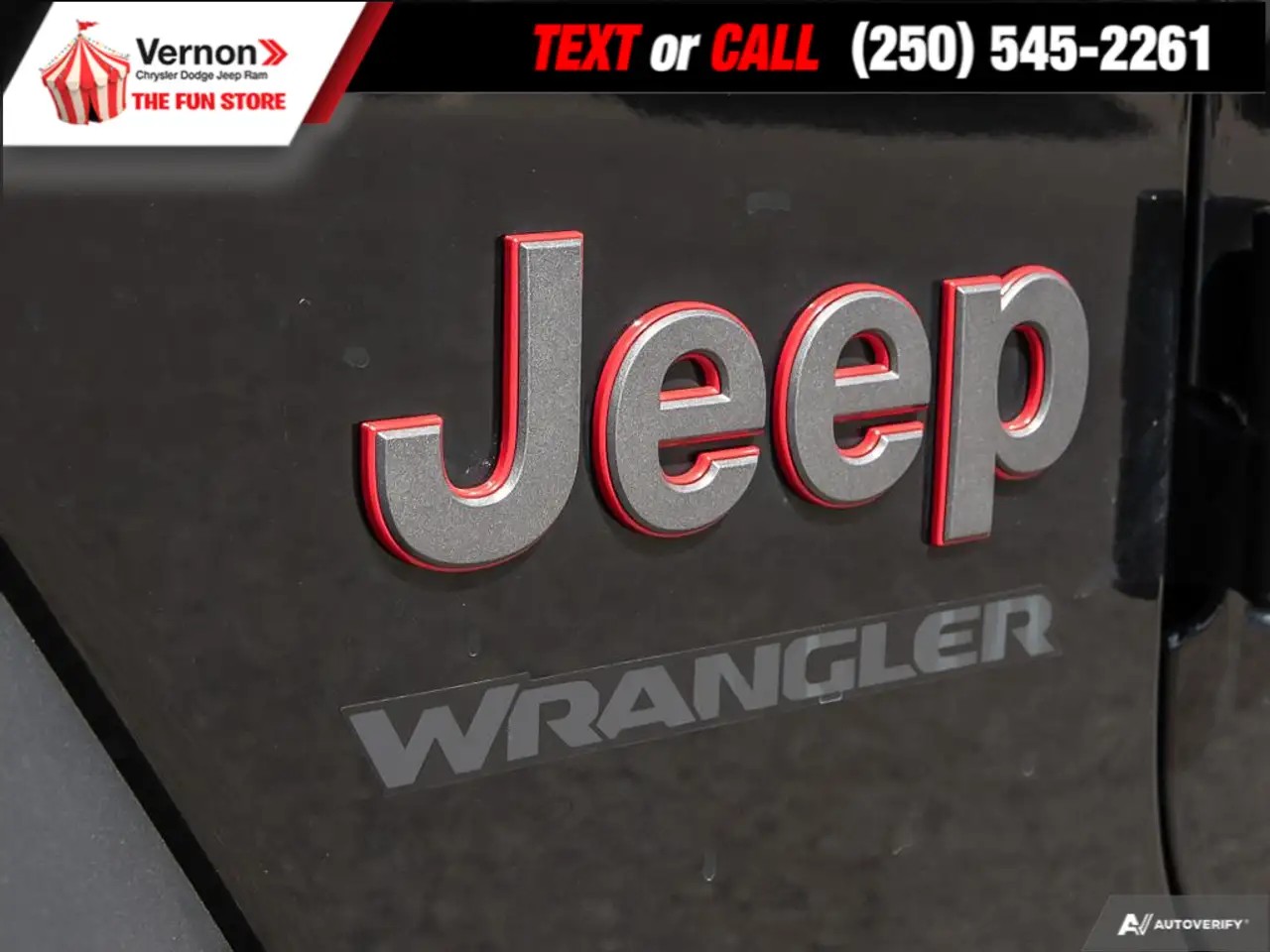 Jeep Wrangler photo Jeep Wrangler