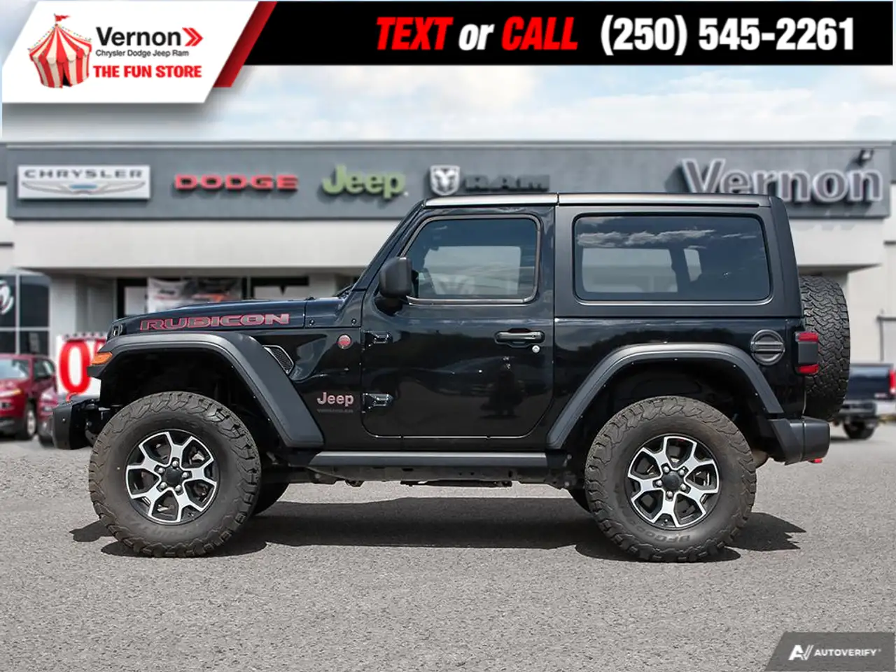 Jeep Wrangler photo Jeep Wrangler