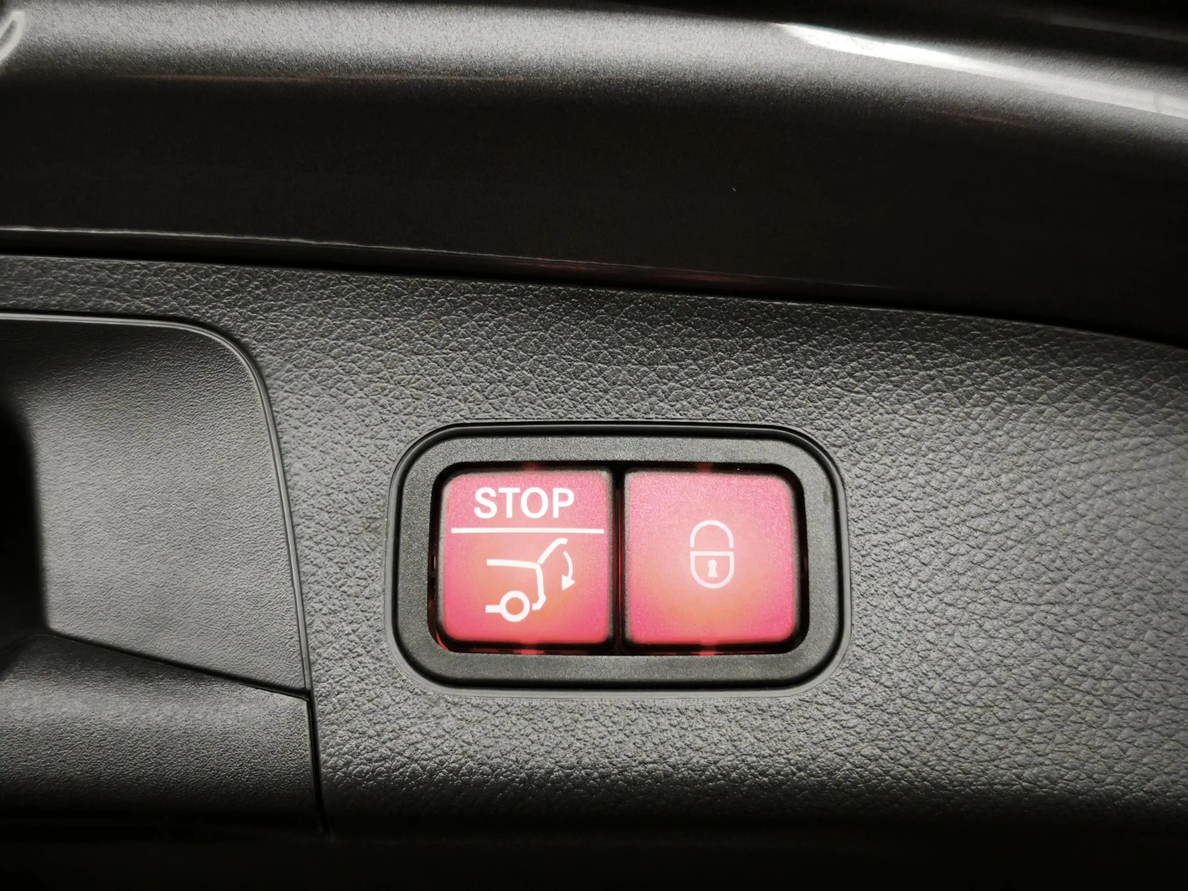 Mercedes-Benz GLA 250 e AMG Line NAVIGATIE | ACHTERUITRIJCAMERA | LEDERE — photo 37
