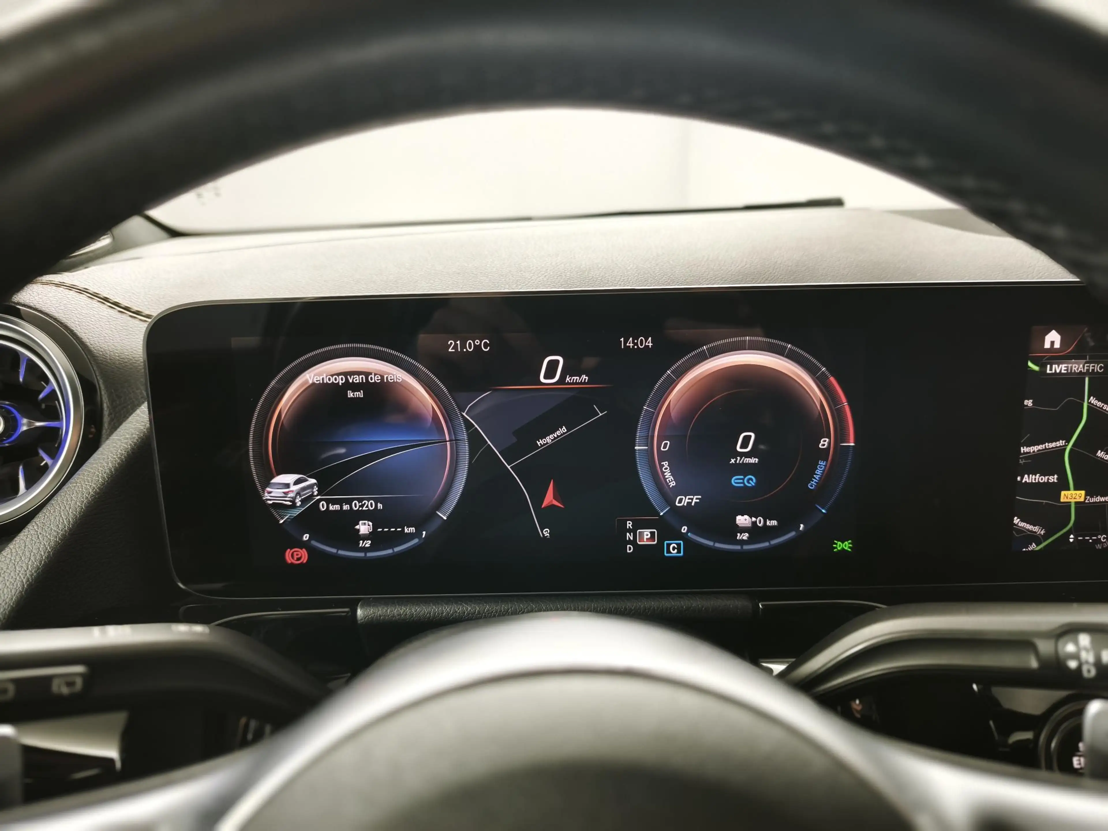 Mercedes-Benz GLA 250 e AMG Line NAVIGATIE | ACHTERUITRIJCAMERA | LEDERE — photo 4