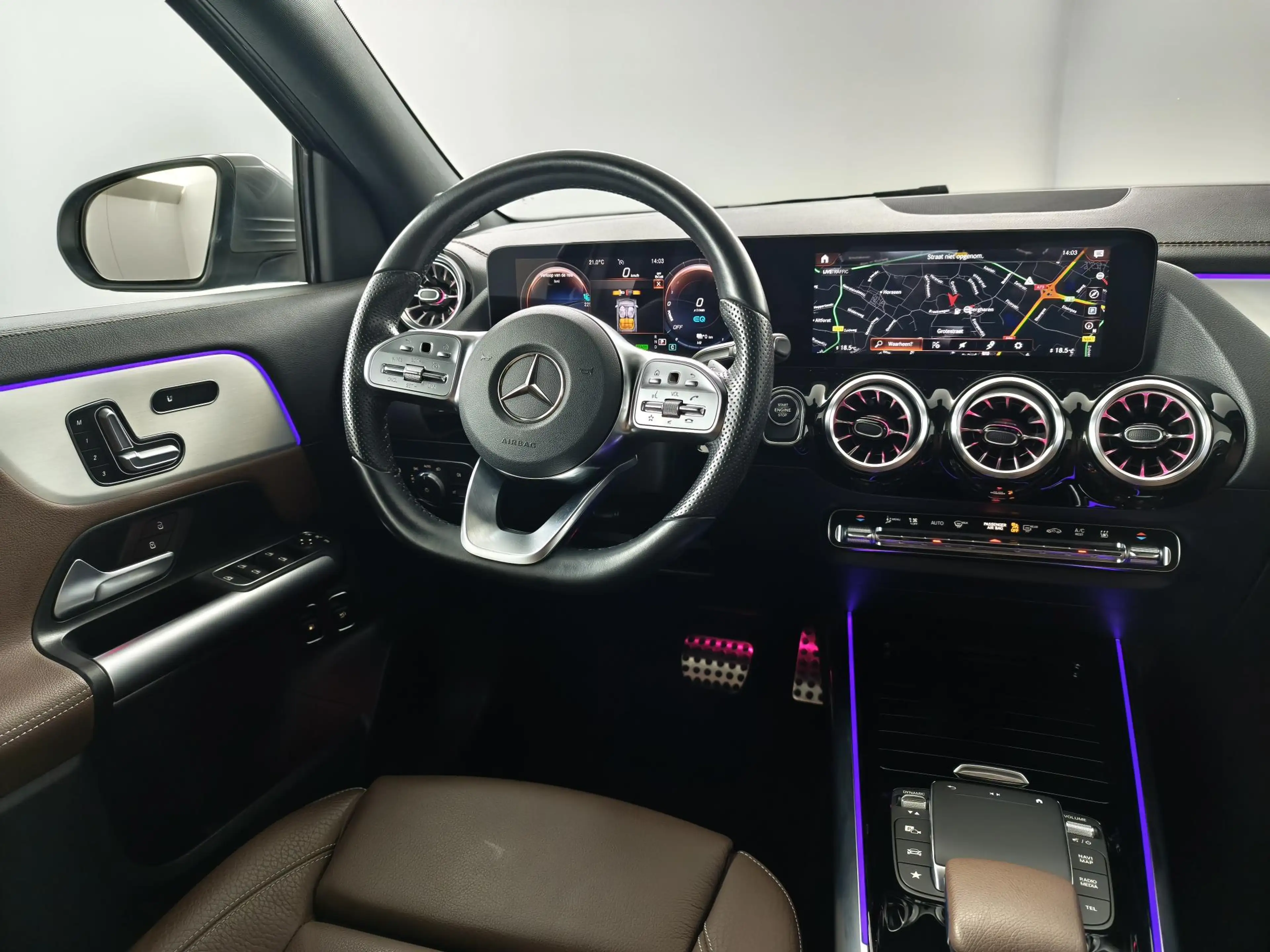 Mercedes-Benz GLA 250 e AMG Line NAVIGATIE | ACHTERUITRIJCAMERA | LEDERE — photo 30