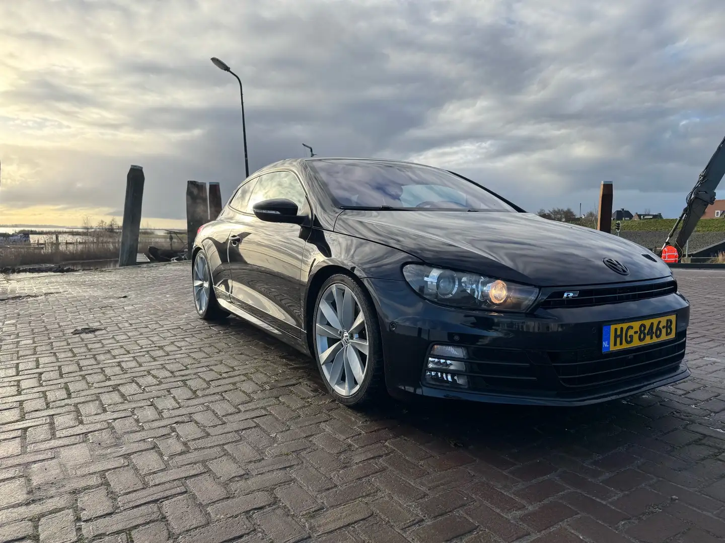 Volkswagen Scirocco 2.0 TSI Zwart - 2