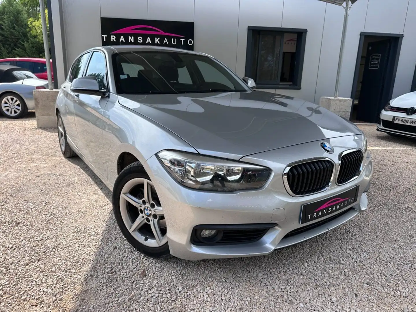 BMW 118 SERIE F20 LCI 118d 150 ch Lounge 5P / Phase 2 Grigio - 1