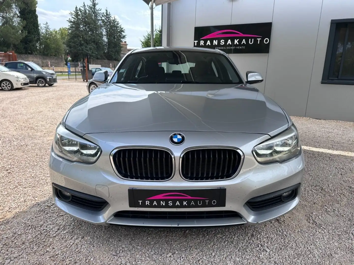 BMW 118 SERIE F20 LCI 118d 150 ch Lounge 5P / Phase 2 Grigio - 2