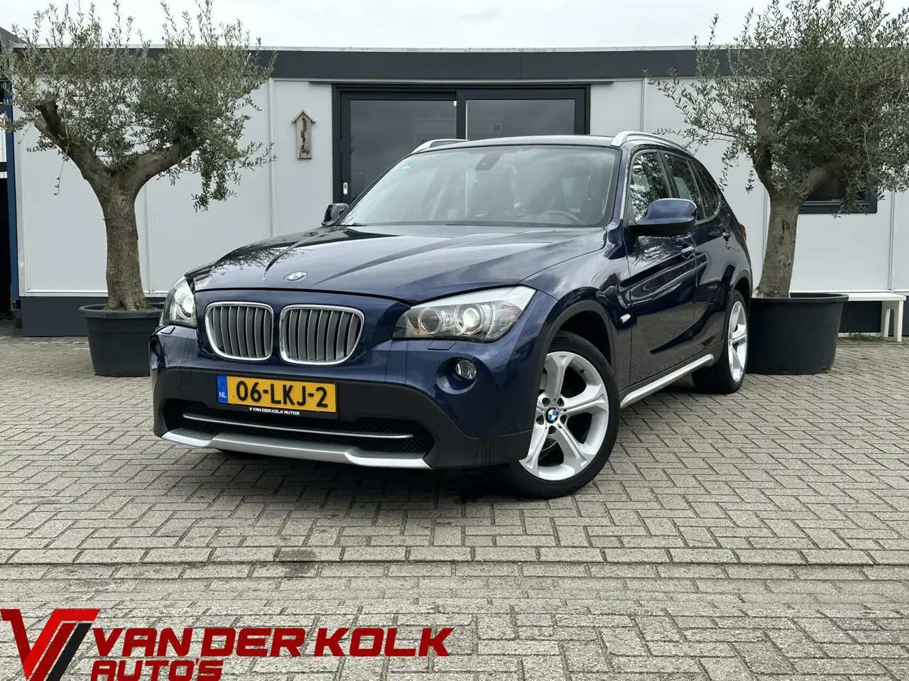 BMW X1 SUV/4x4/Pick-up in Blauw tweedehands in NIEUWLEUSEN voor € 9.885,-