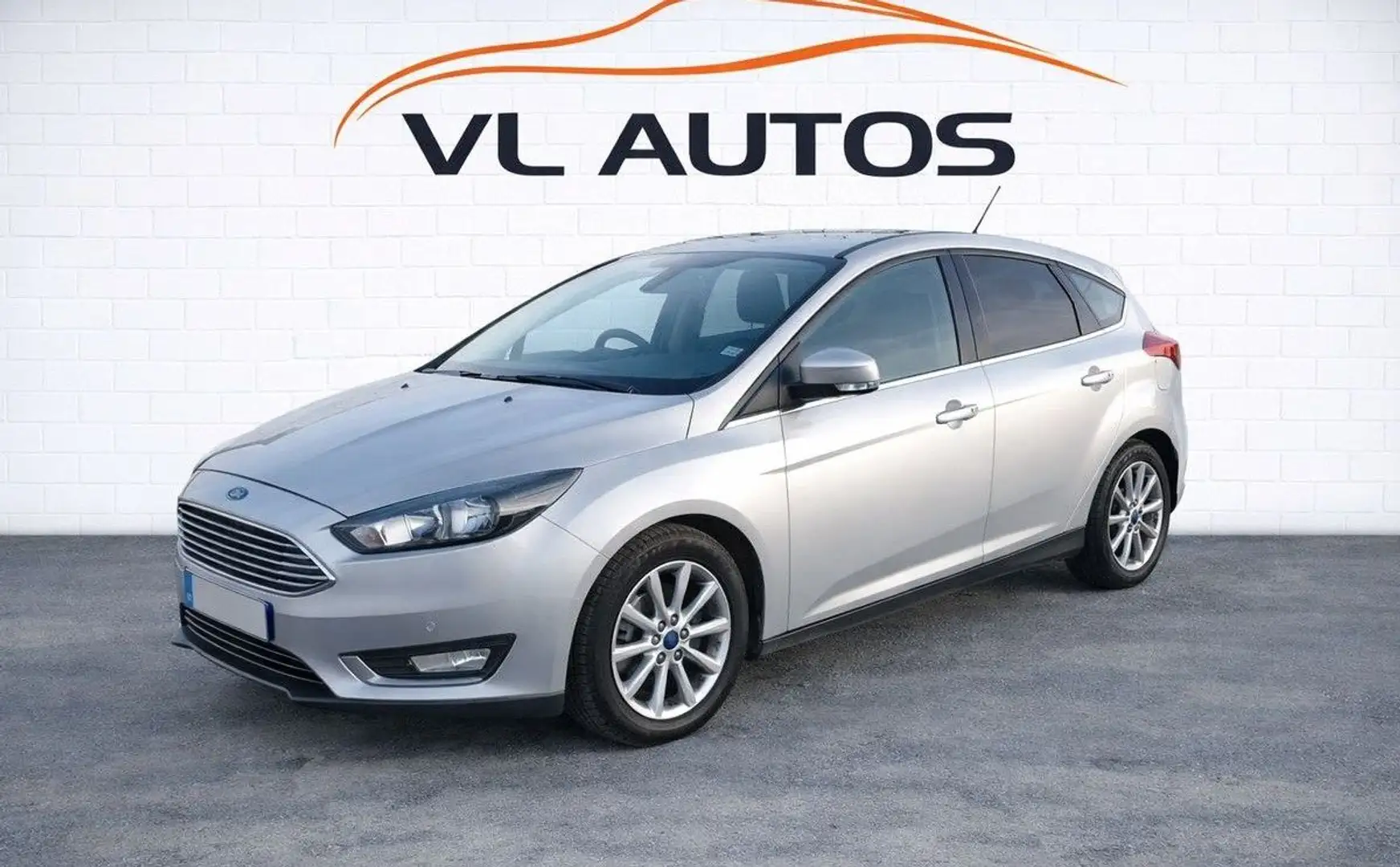 Ford Focus 1.0 125 cv Année 2016 Grau - 2