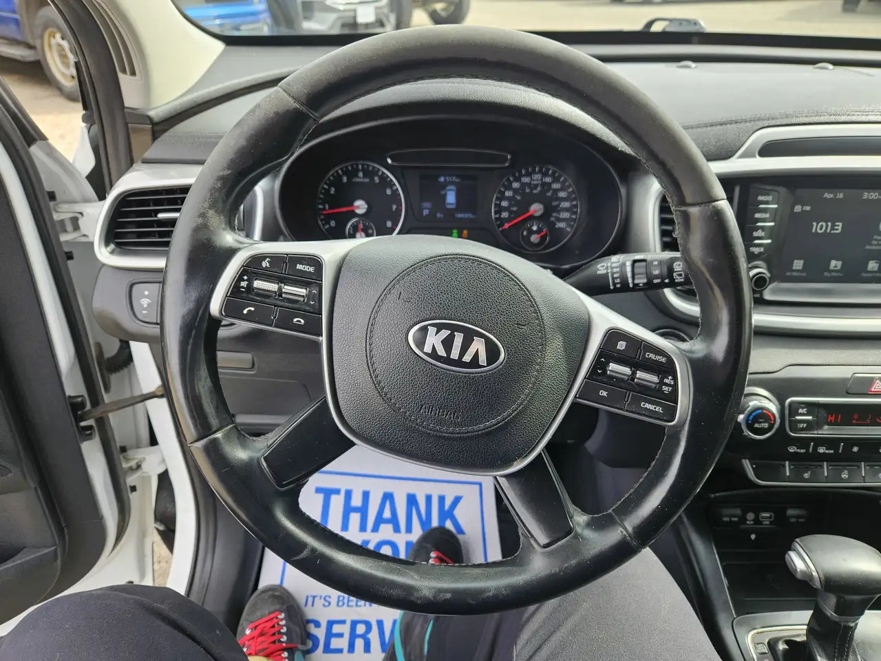 Kia Sorento снимка Kia Sorento