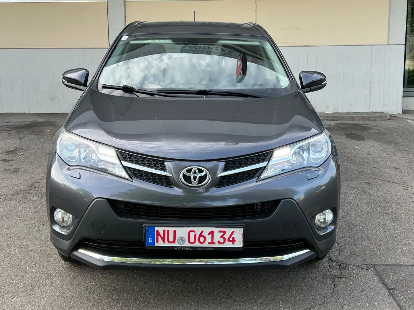 Toyota RAV 4 * 2,2 D-4D * 4x4 START Edition * Gris - 2