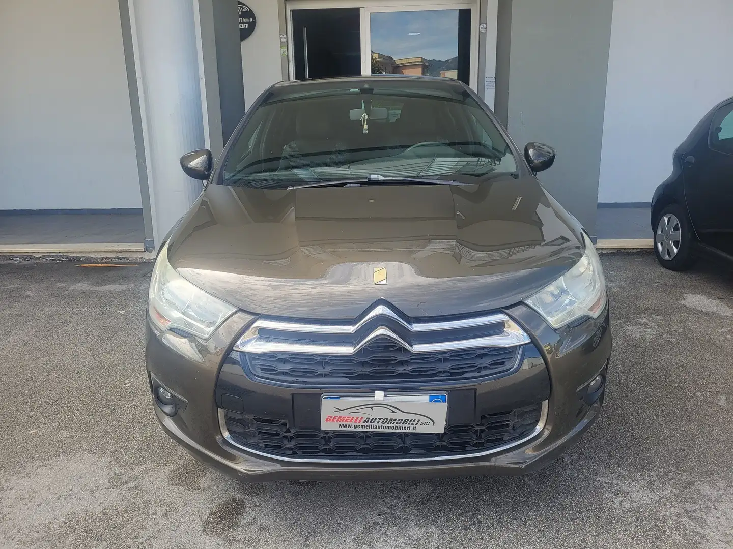 DS Automobiles DS 4 DS4 1.6 HDI 112CV 05/2012 KM 238000 Brun - 2