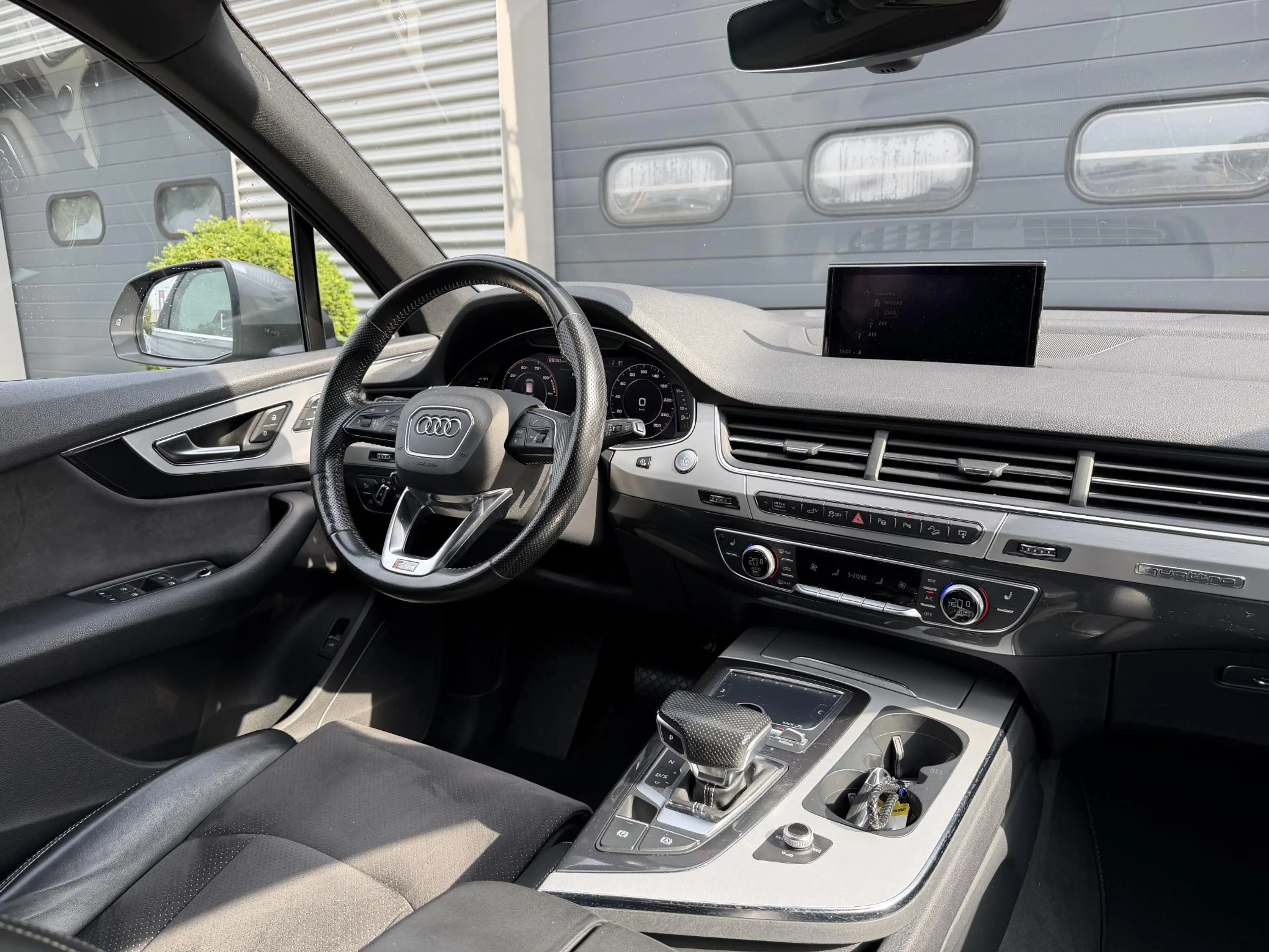 Audi Q7 e-tron 3.0 TDI quattro Sport S-Line | 360 Camera | DAB | — photo 3
