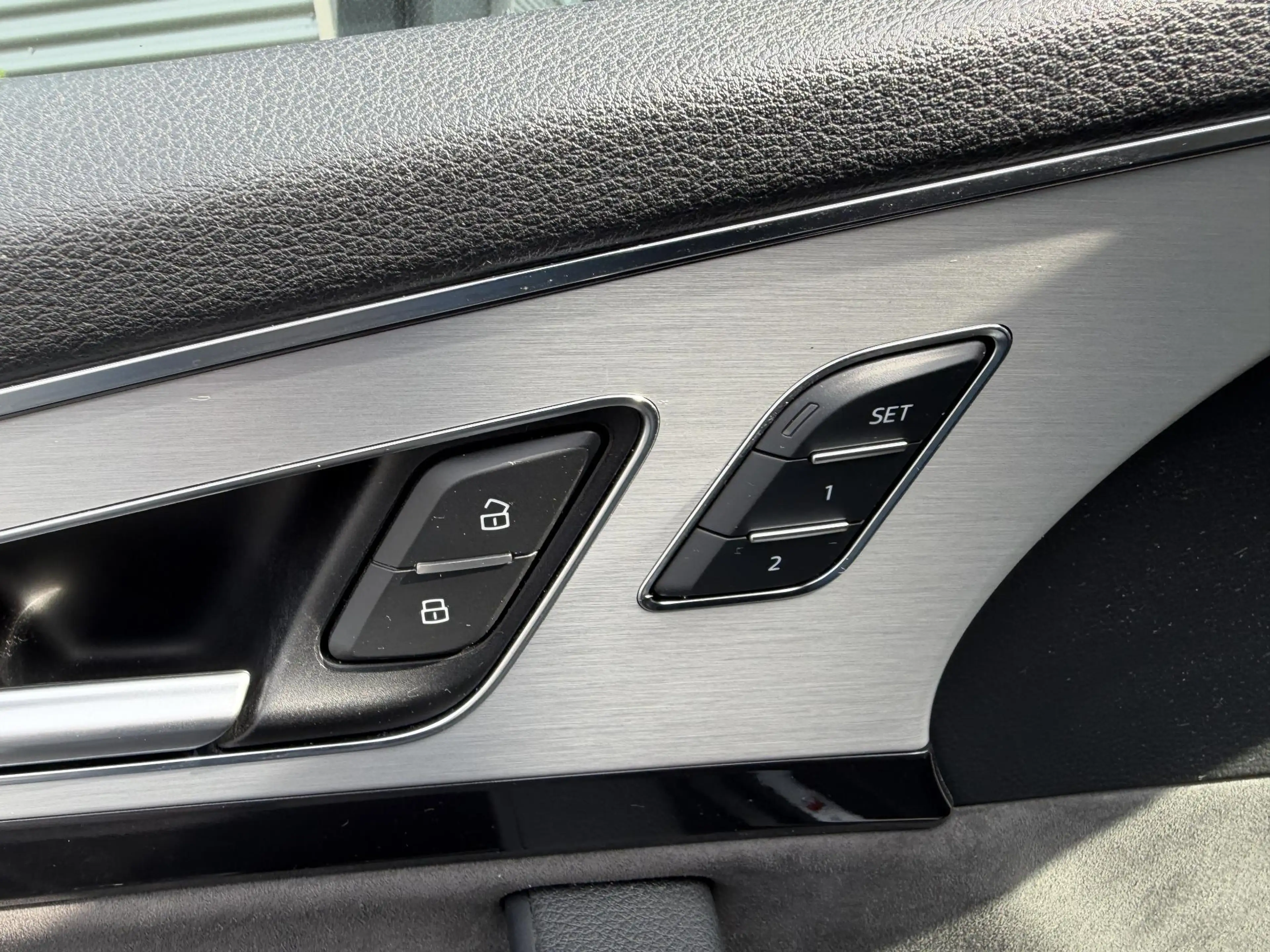 Audi Q7 e-tron 3.0 TDI quattro Sport S-Line | 360 Camera | DAB | — photo 11