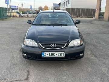 Toyota Avensis 2.0 Essence Airco Cuir