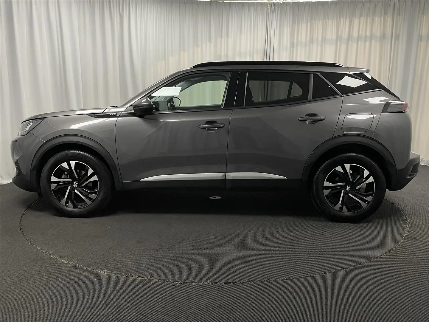 Peugeot 2008 ALLURE 130pk Navi | 3d Dash | Trekhaak | Stoelverw Grijs - 2