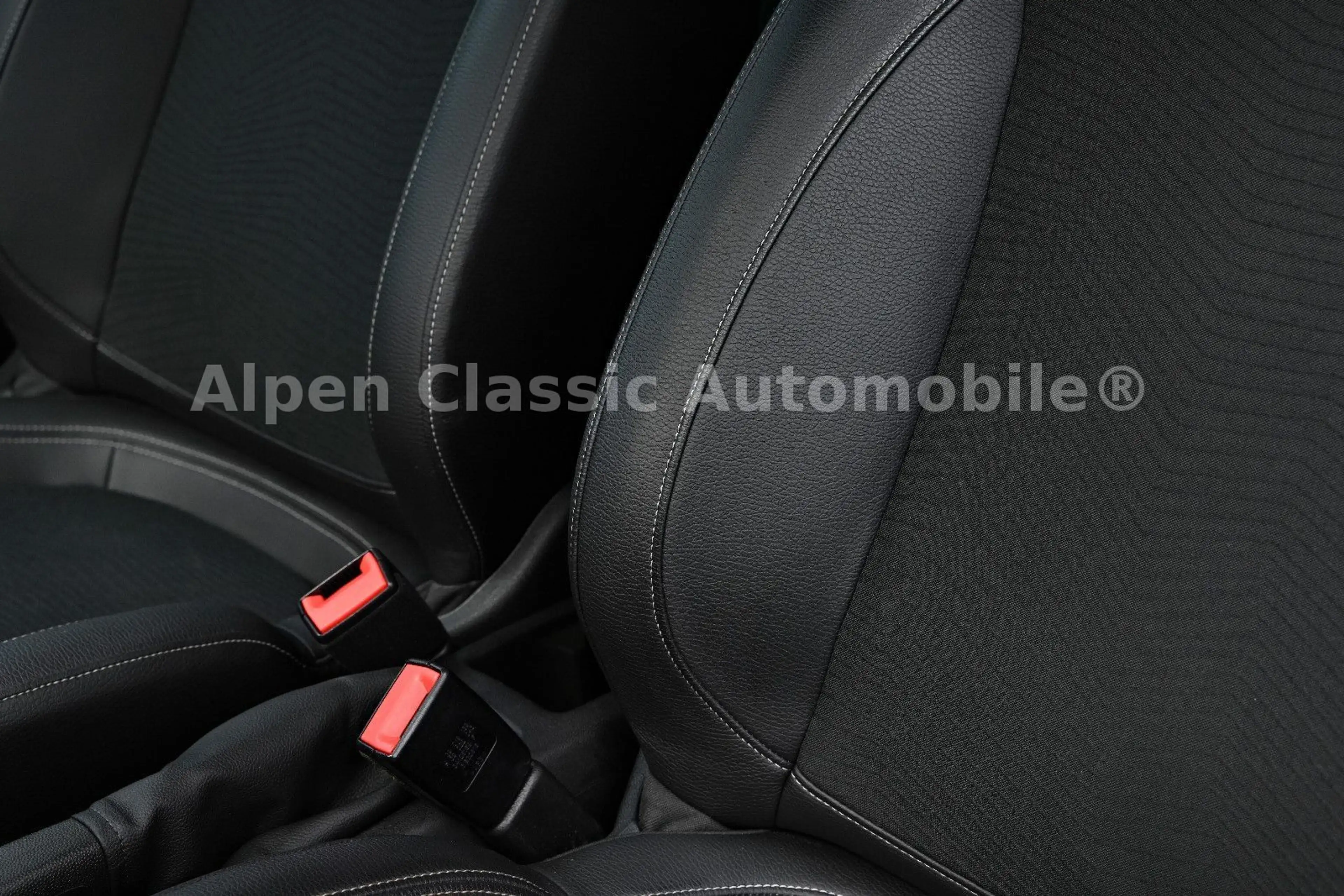 Opel Adam Jam TÜV, Sitzheizung, Carplay, Lenkradheiz. — photo 7