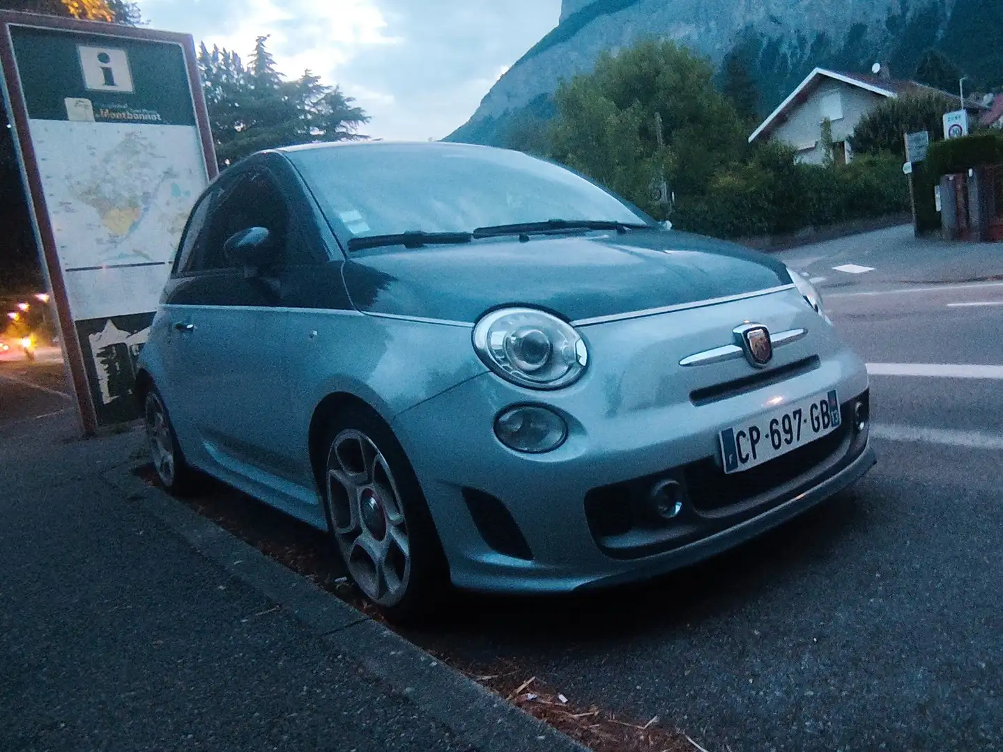 Abarth 595 Turismo 595 1.4 Turbo 16V T-Jet 160 ch Turismo A Gris - 2