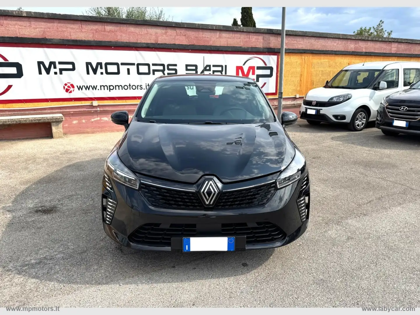 Renault Clio CLIO EVOLUTION 1.0 65CV 2.700KM Zwart - 2