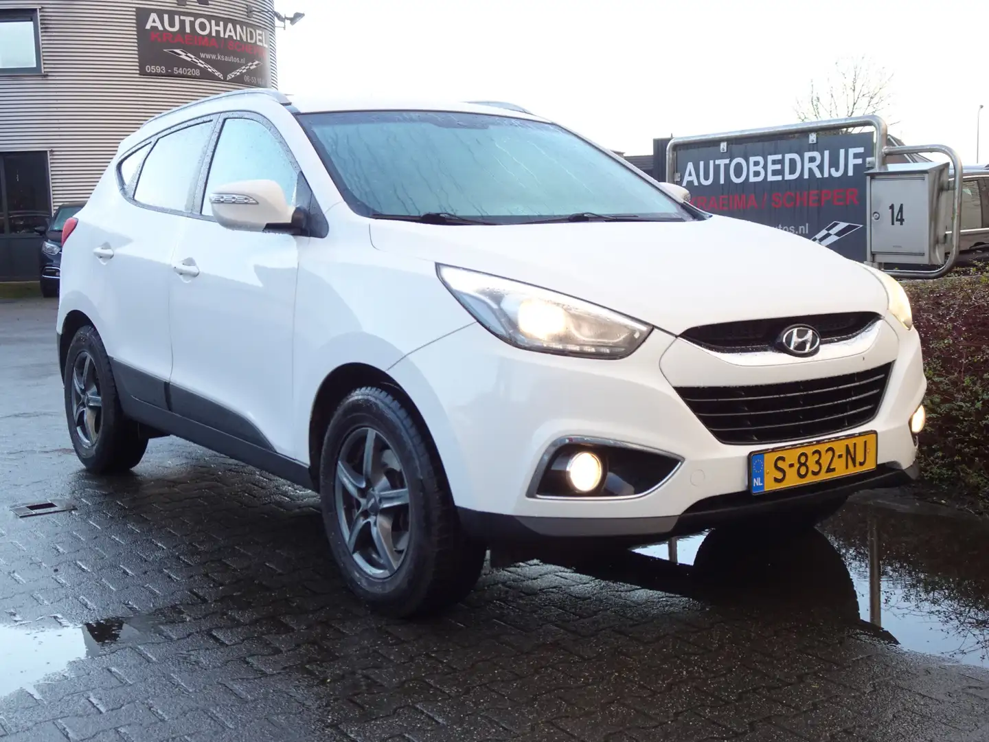 Hyundai iX35 1.6i GDI Business Edition Blanc - 1