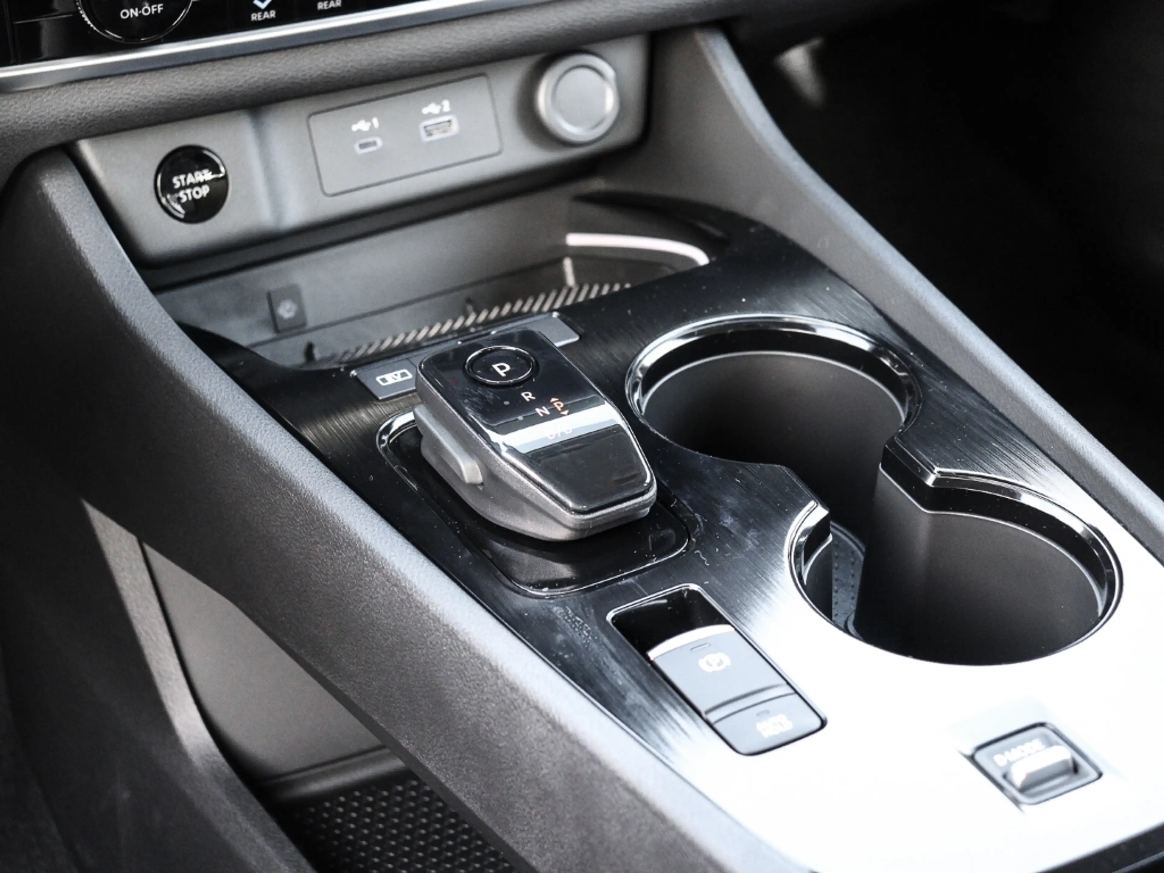 Nissan X-Trail N-Trek 1.5 VC-T e-POWER 204PS 4x2 — photo 11