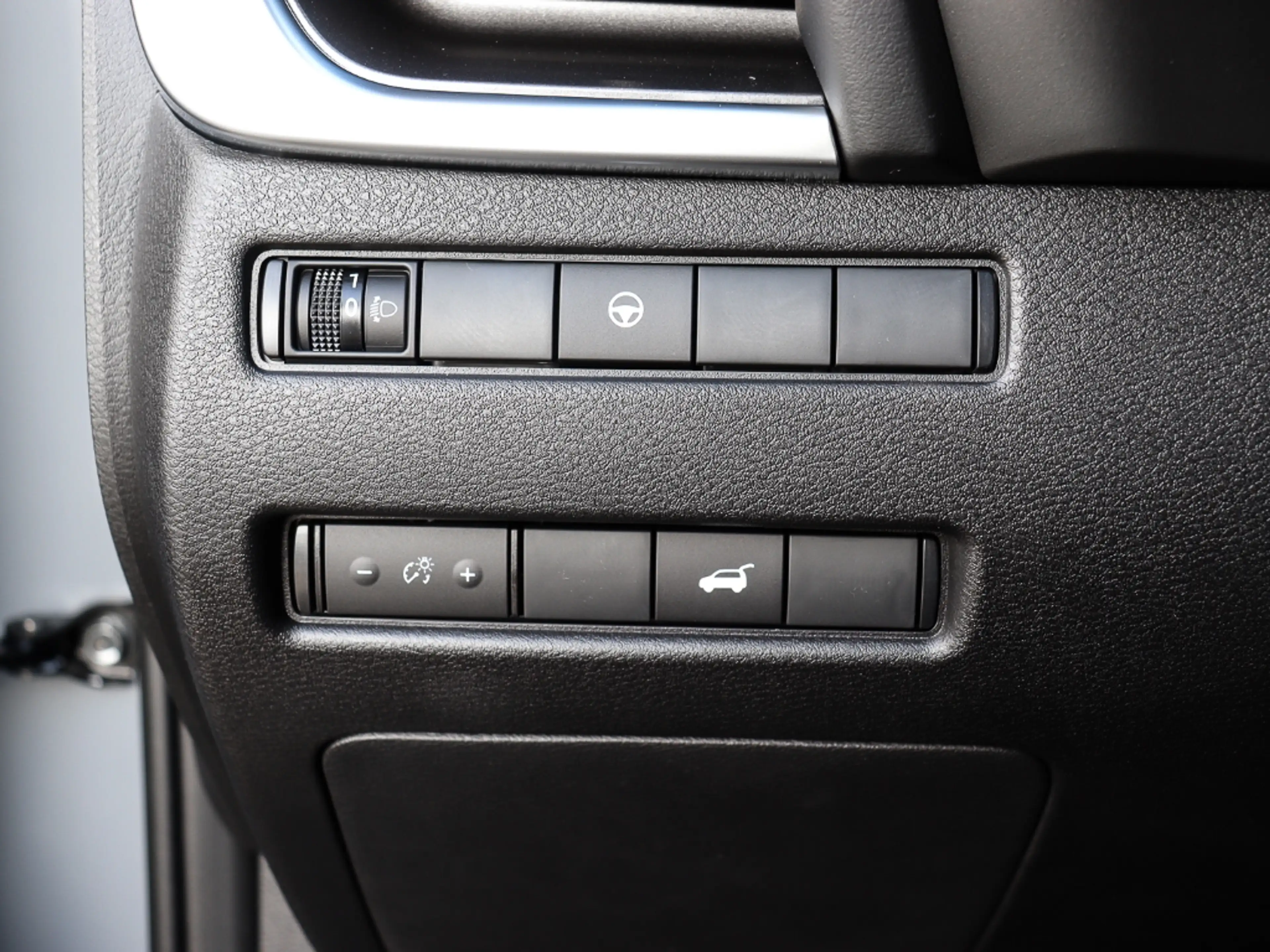 Nissan X-Trail N-Trek 1.5 VC-T e-POWER 204PS 4x2 — photo 9