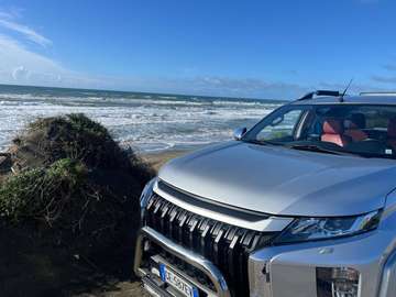Mitsubishi L200 cab VI 2019 dcab 2.3d Intense 4wd 150cv auto