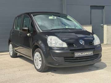 1.2 Benzine - 64.000 km - AIRCO - 5 Deur