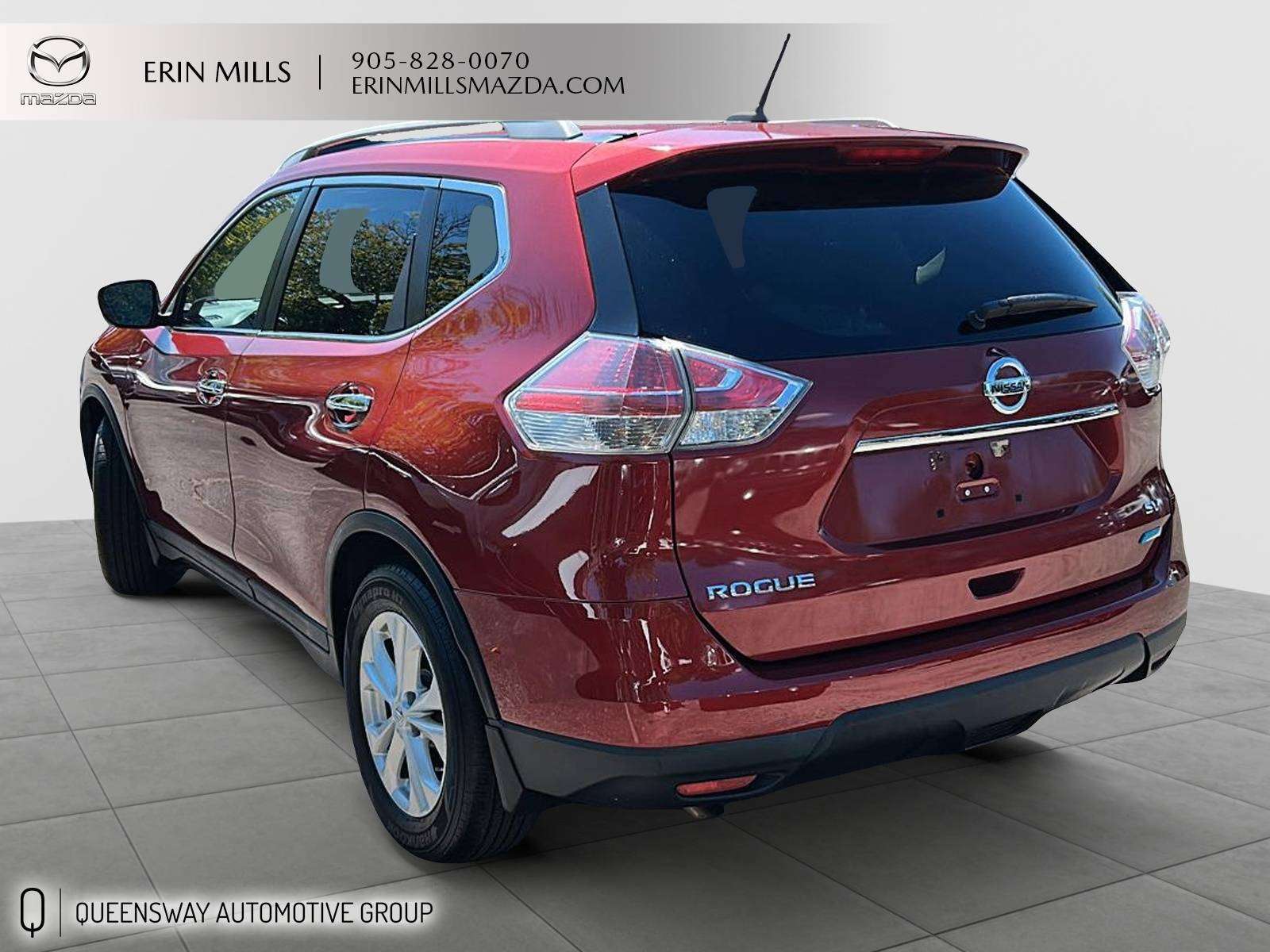 2015 Nissan Rogue SV — снимка 1