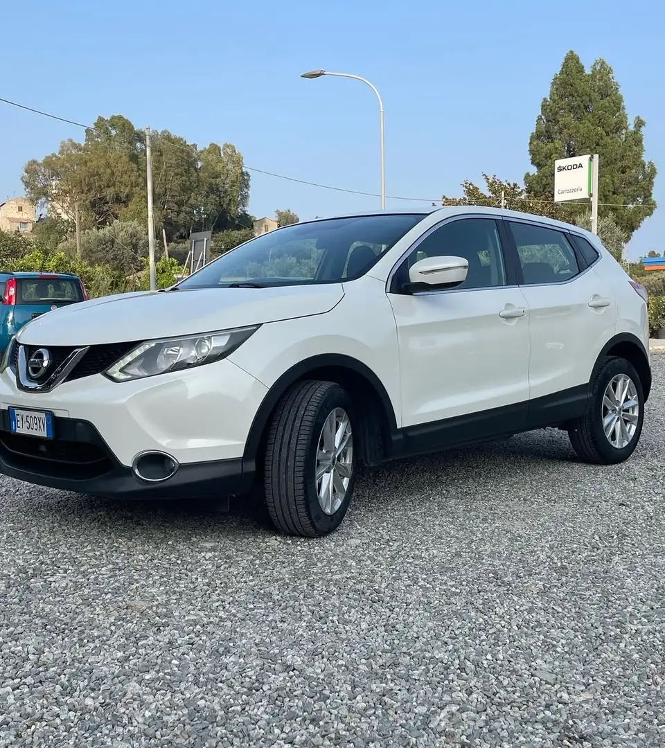 Nissan Qashqai 1.2 dig-t Visia 115cv - 2