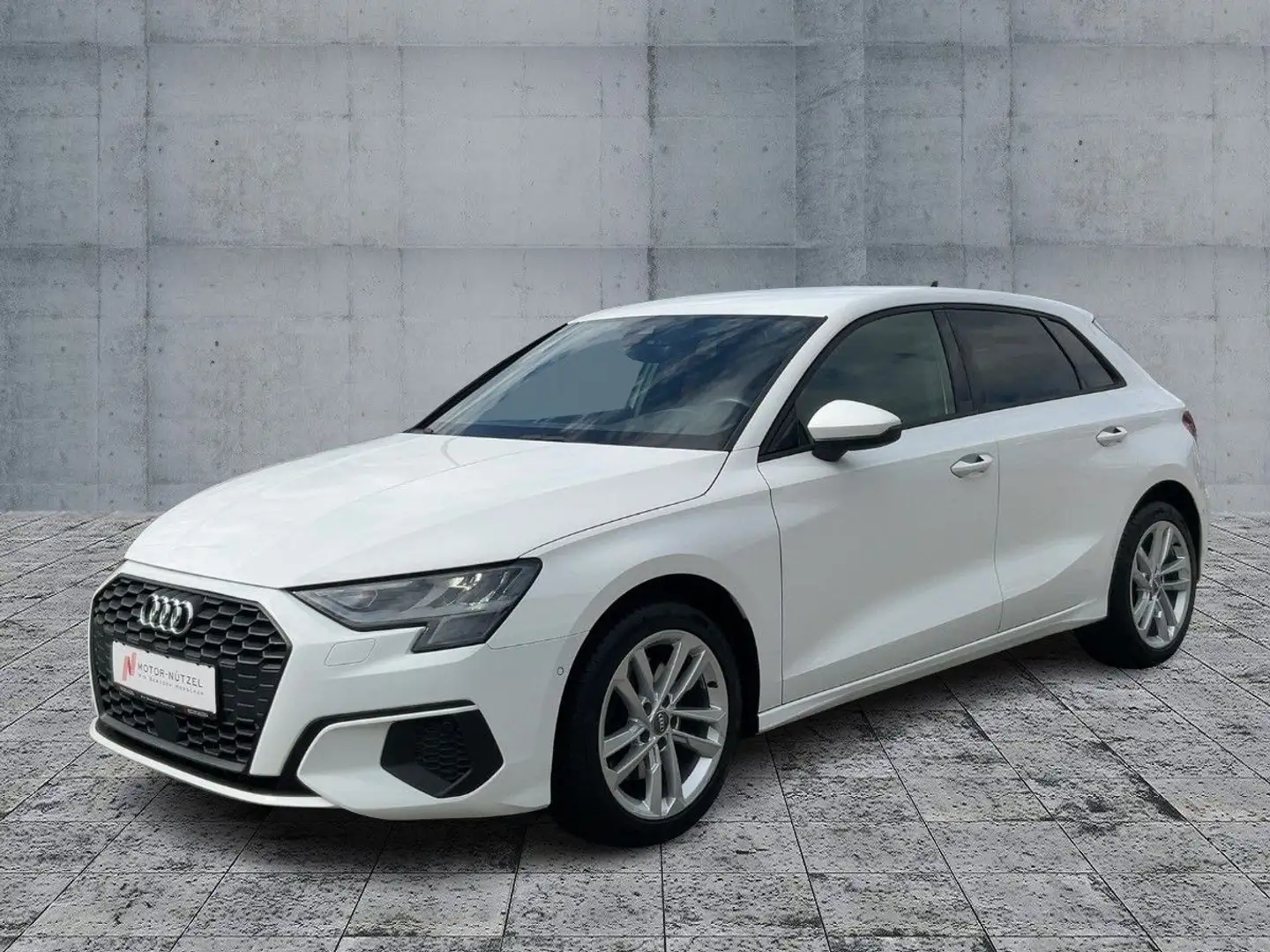 Audi A3 30 TFSI 2xPDC+GRA+DAB+SHZ+17"LM Blanc - 2