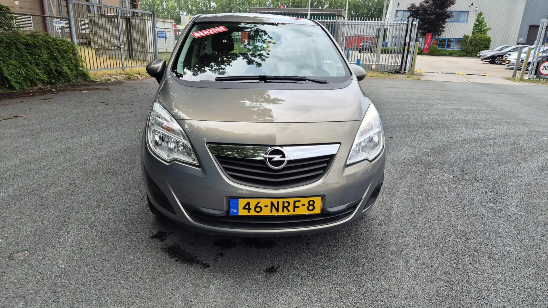Opel Meriva 1.4 Turbo Edition NETTE AUTO RIJDT EN SCHAKELT GOE Braun - 2