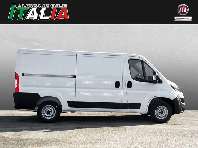 Fiat Ducato view 5