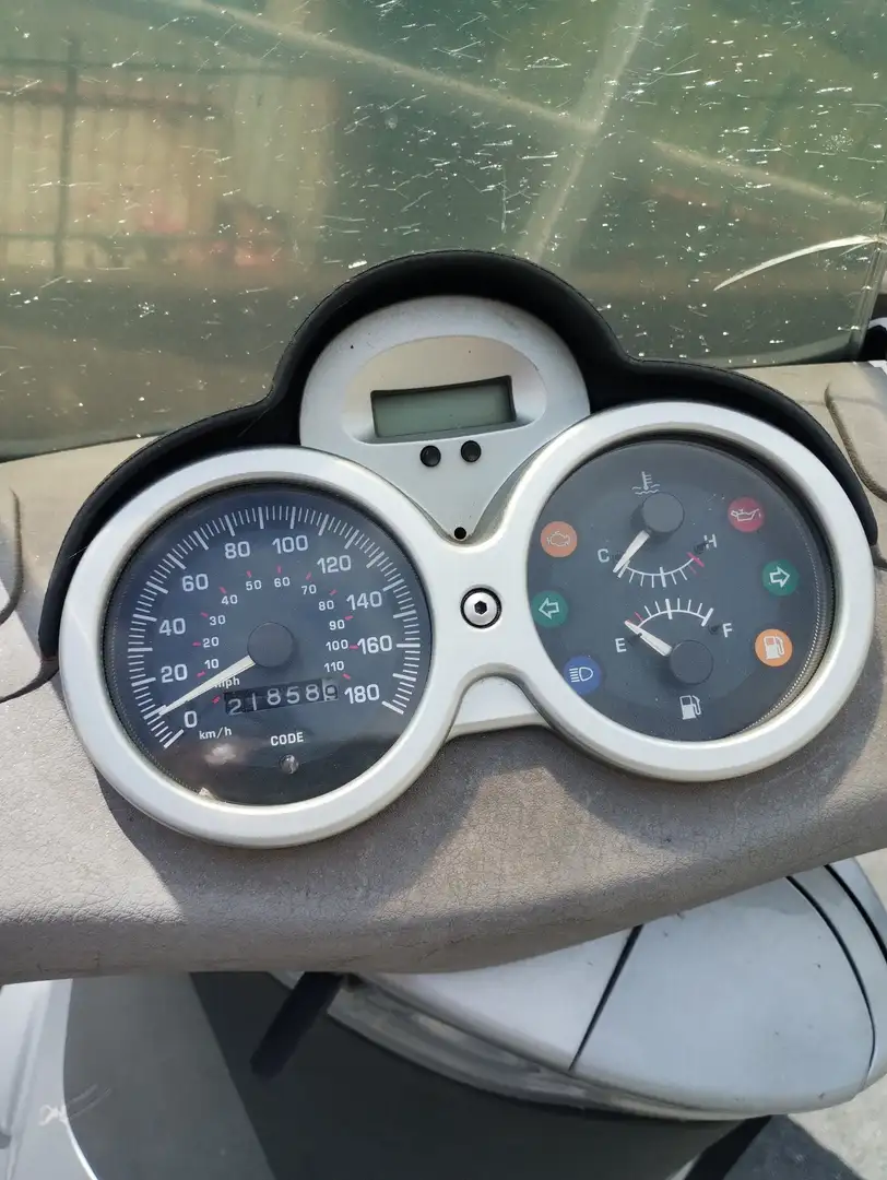 Piaggio Beverly 400 Grigio - 2