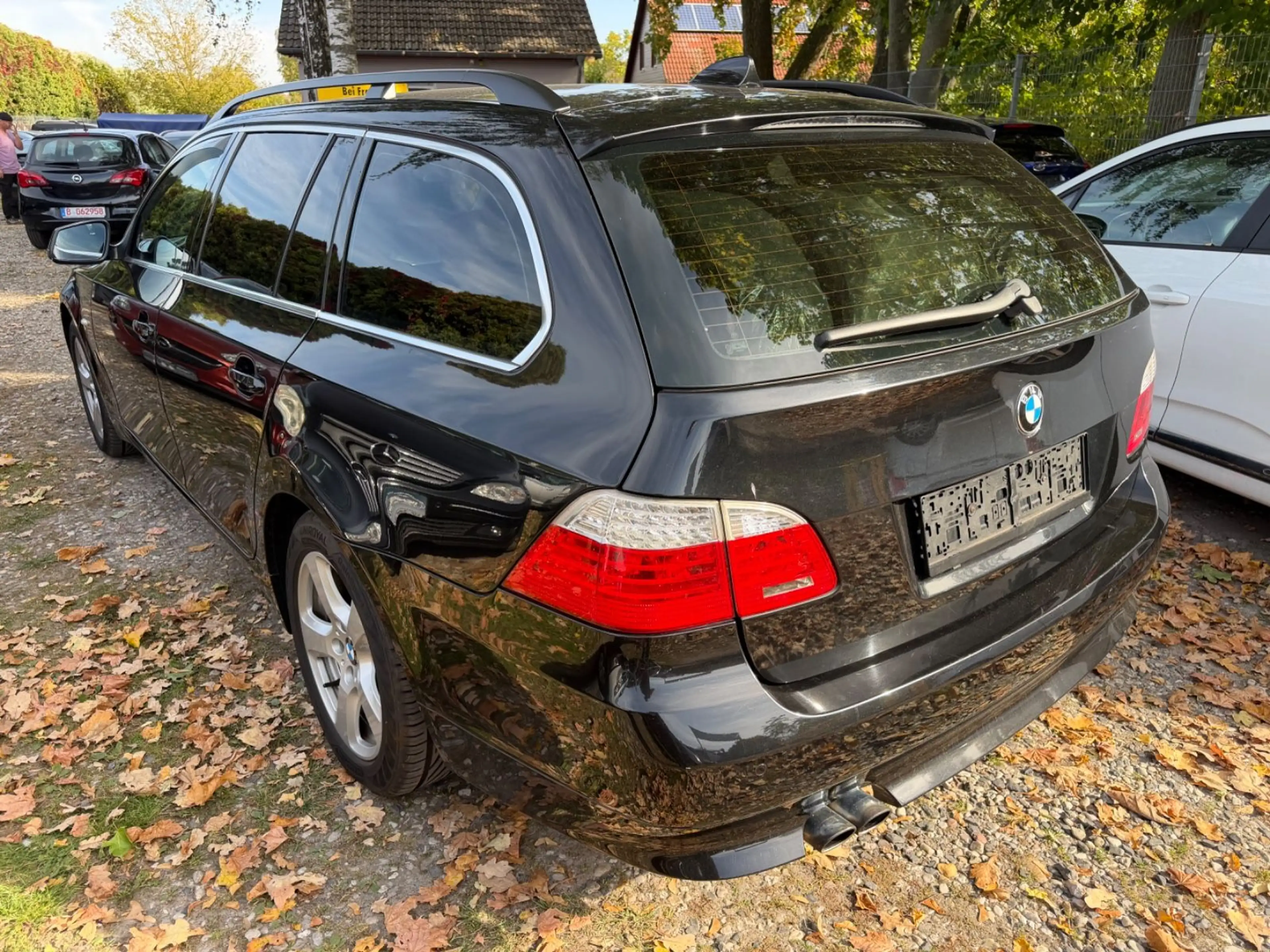 BMW 525 5 Touring 525 d xDrive — photo 4