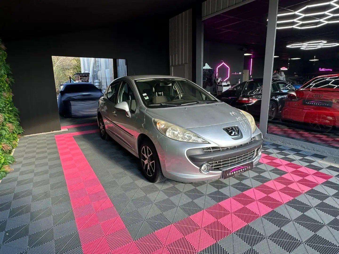 Peugeot 207 1.4 VTi 16V 95ch Style Gris - 2