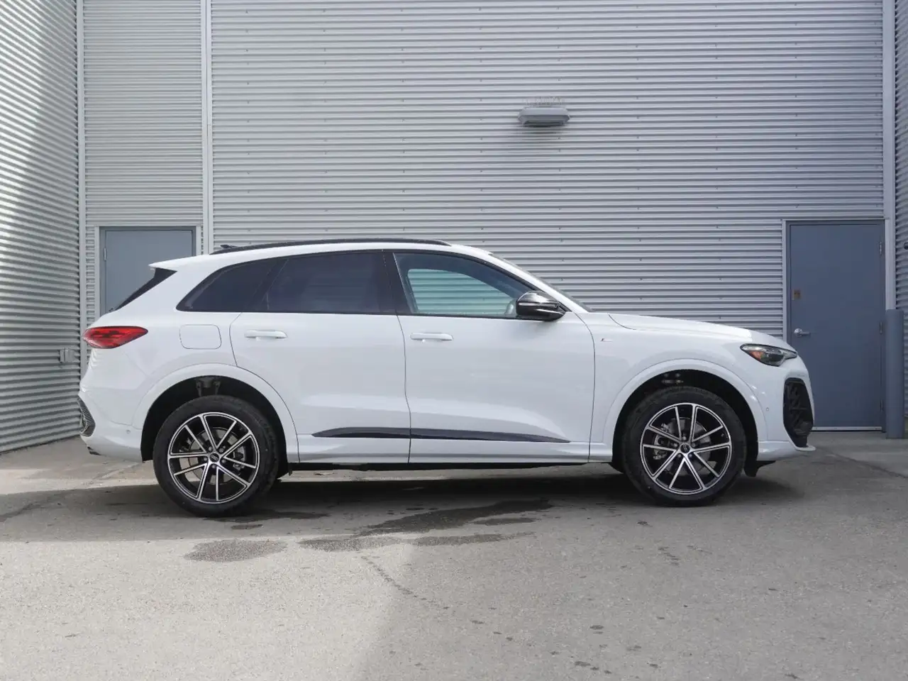 Audi Q5 снимка Audi Q5