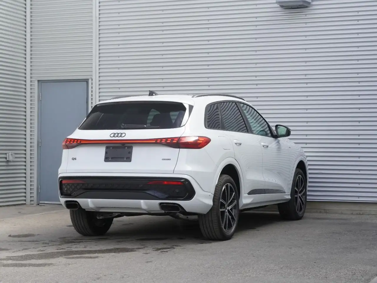 Audi Q5 снимка Audi Q5