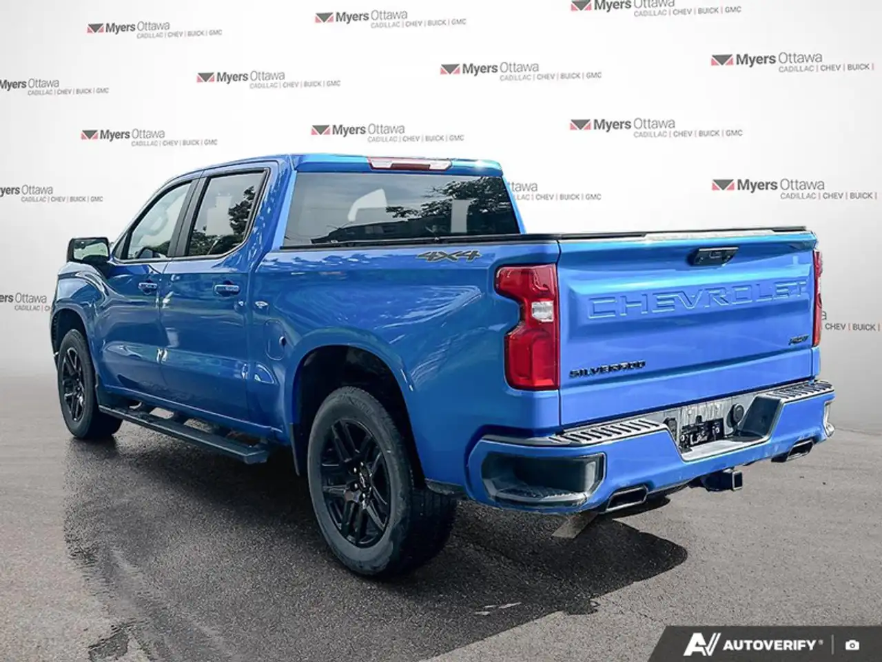 Chevrolet Silverado 1500 снимка Chevrolet Silverado 1500