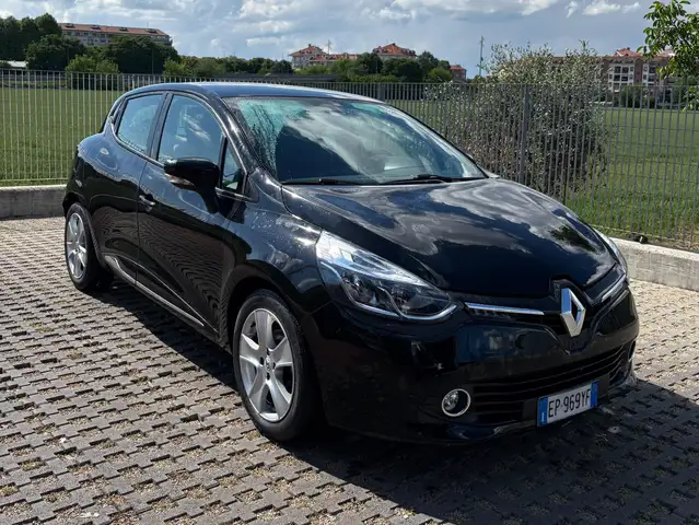 Renault Clio Clio IV 2012 5p 1.2 Live 75cv