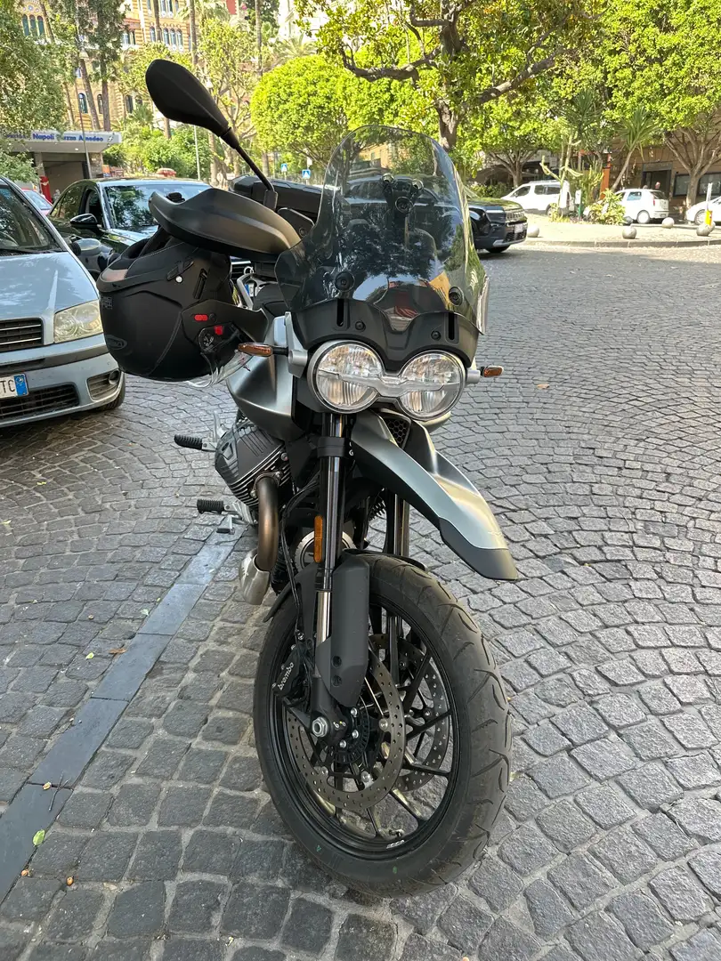 Moto Guzzi V 85 STRADA Срібний - 2