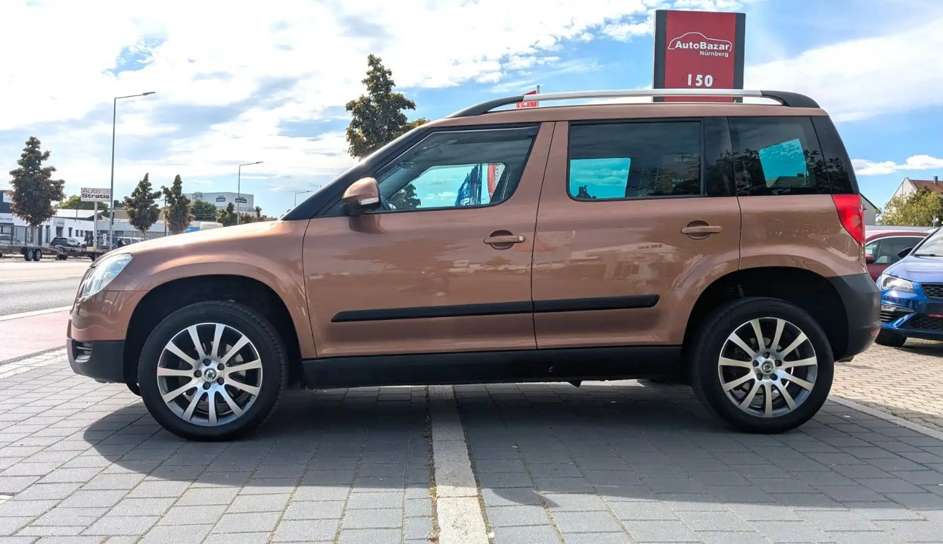 Skoda Yeti Family 4x4 DSG 1.8 152PS Orange - 2