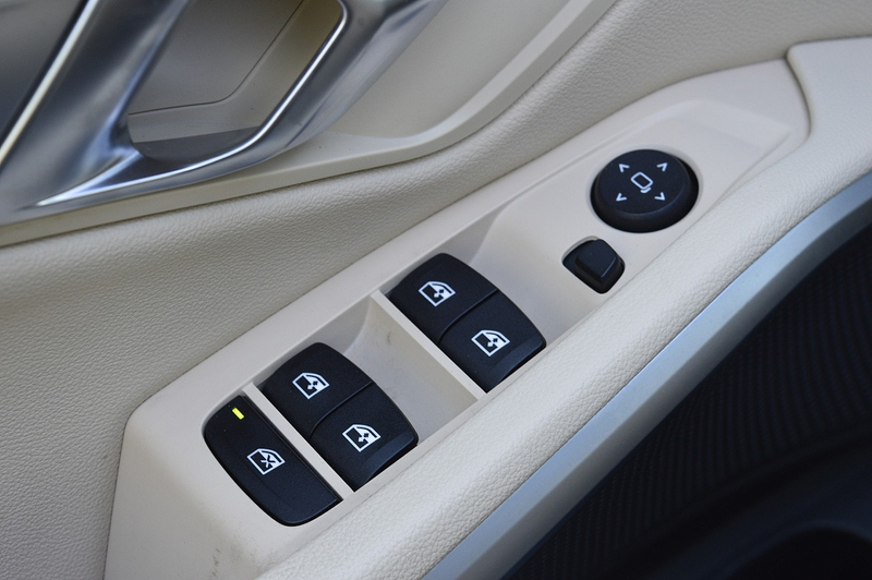 BMW 330 3-serie Touring 330i High Executive Edition Rijkla — photo 31