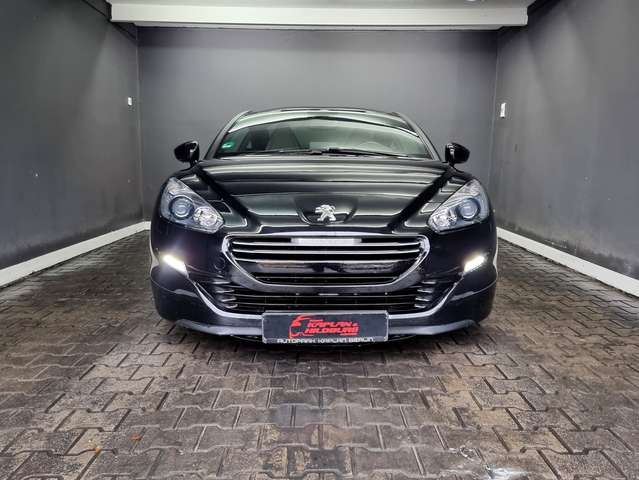 Peugeot RCZ 1,6 XENON SCHEINWERFER, NAVI, LEDER, PDC